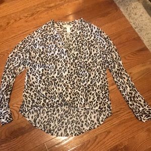 White House black market leopard print blouse 8